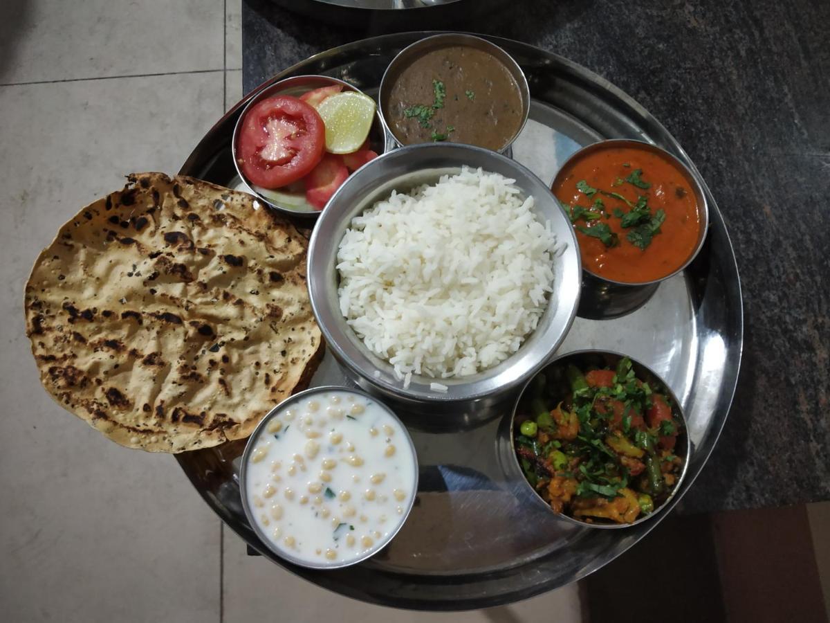 Hotel Arihant Palace Katra  Bagian luar foto